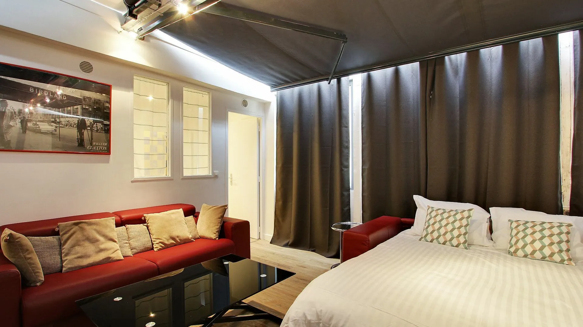 Pick A Flat - Le Marais / Republique شقة باريس